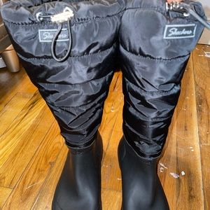 Insulated Skechers Boots